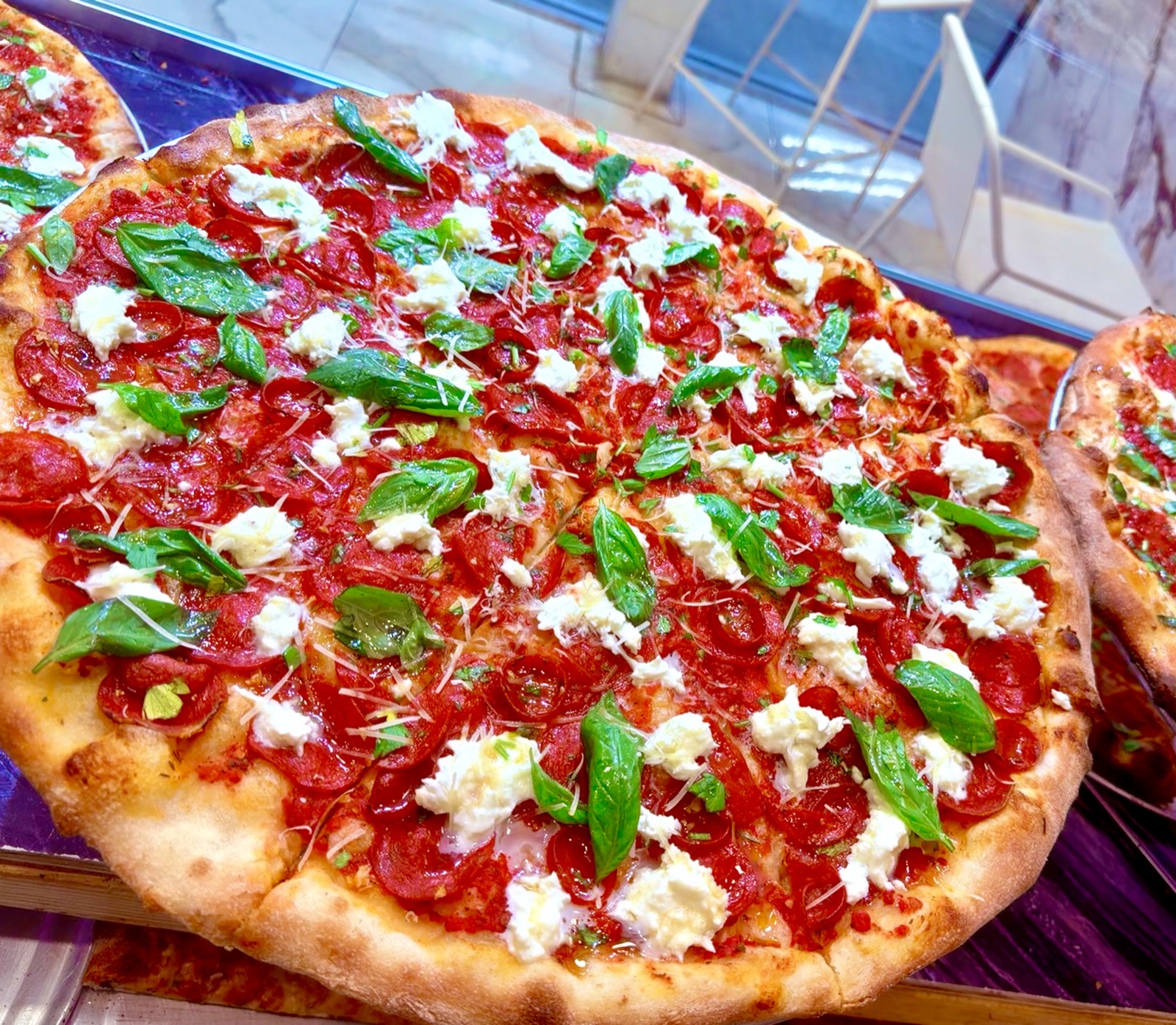 La Bianca pizza with pepperoni, cheese and basil